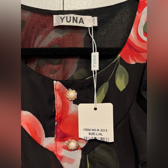 YUNA Red & Black Short Sleeve Midi  Dress With Belt Women's Size L NWT Defect - Picture 3 of 10